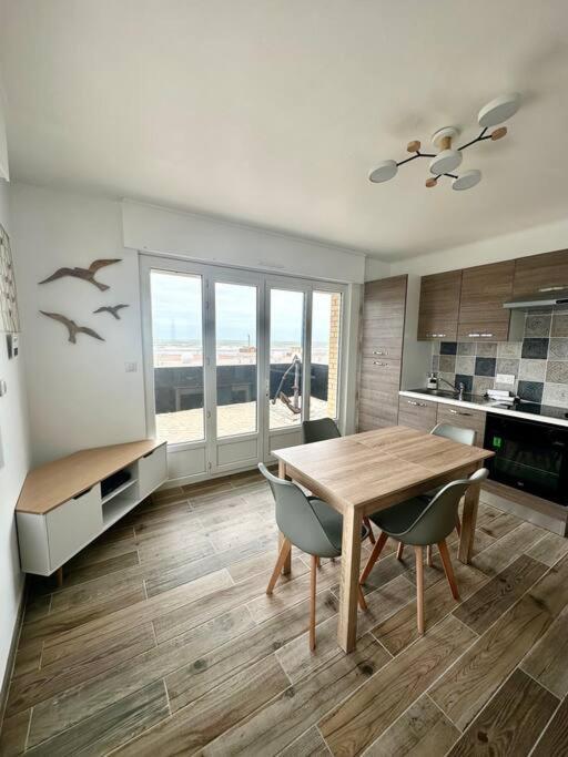 Face A La Mer, Appartement Rdc Bray Dunes Eksteriør bilde